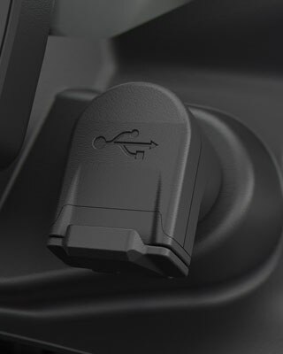 We see the USB port of the F 750 GS.