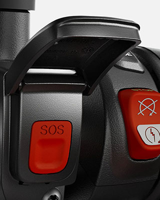 We see the ECALL switch of the F 850 GS Adventure.