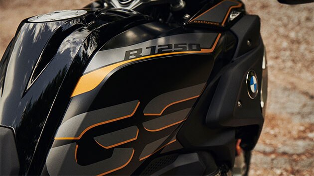 With Style Exclusive, the BMW R 1250 GS is even more expressive.