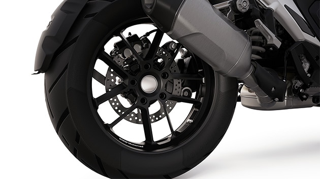 The forged enduro wheels of the R 1300 GS Trophy from BMW Motorrad