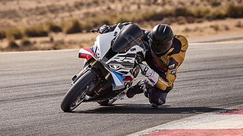 S 1000 RR on the racetrack