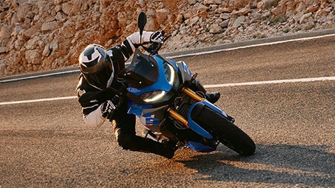 Shot of  R 1250 RS